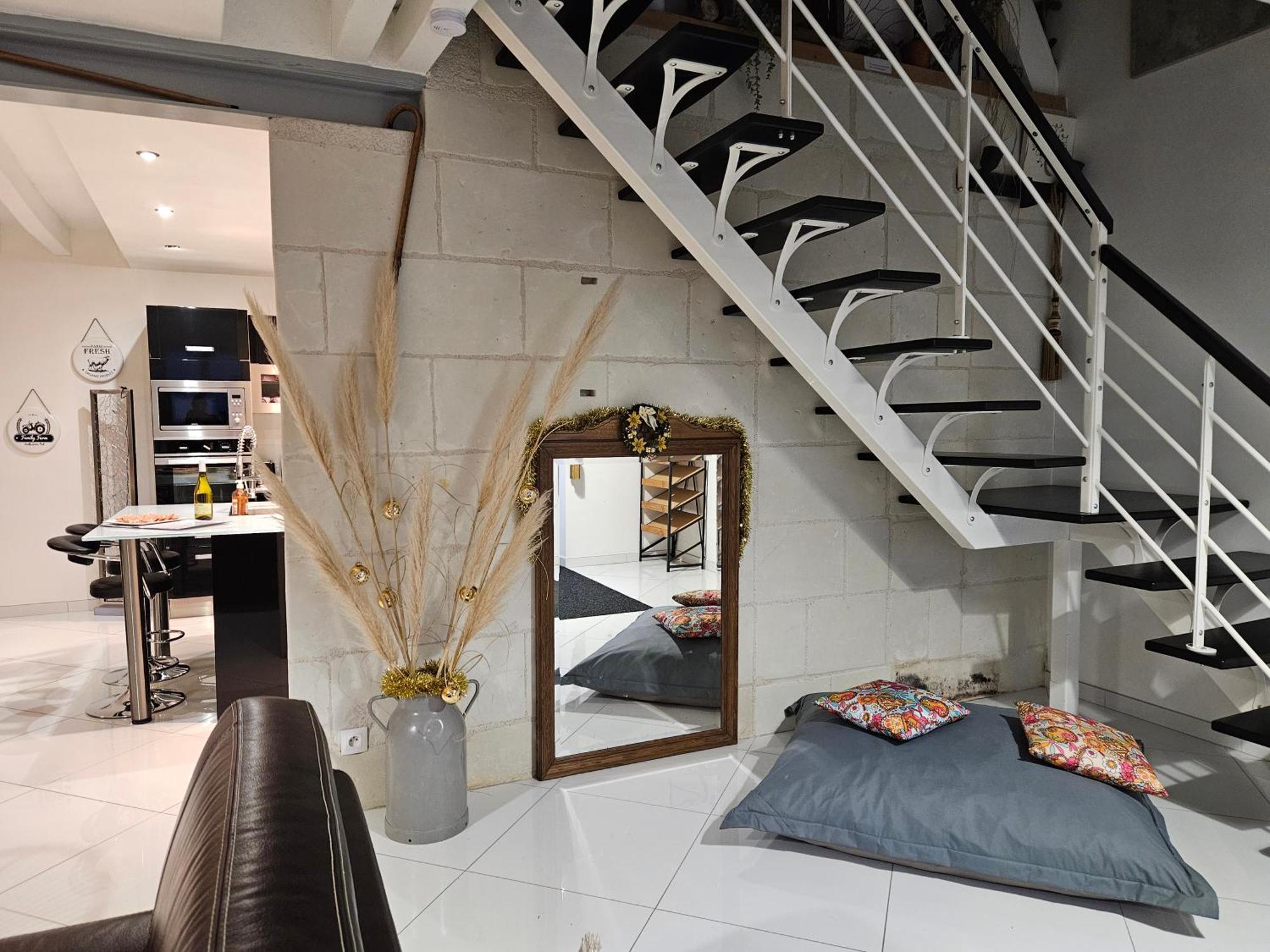 Comme A La Maison Couffy Bagian luar foto